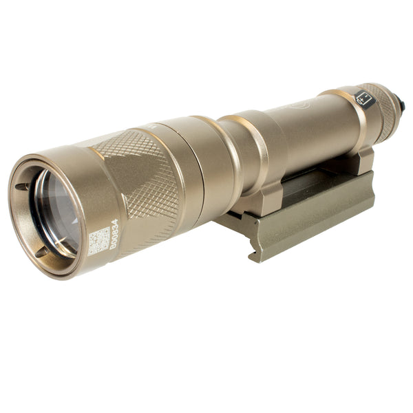 ELEMENT TAKTIKAI STROBE LÁMPA SF M620W - DE (EX378-DE)