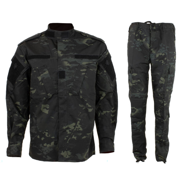 MULTICAM BLACK egyenruha (XXL)