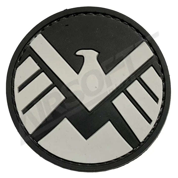 PATCH 0156 - SHIELD FORDÍTOTT - FEKETE